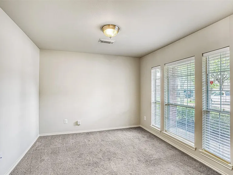 20527 Port Bishop Ln — Photo 7