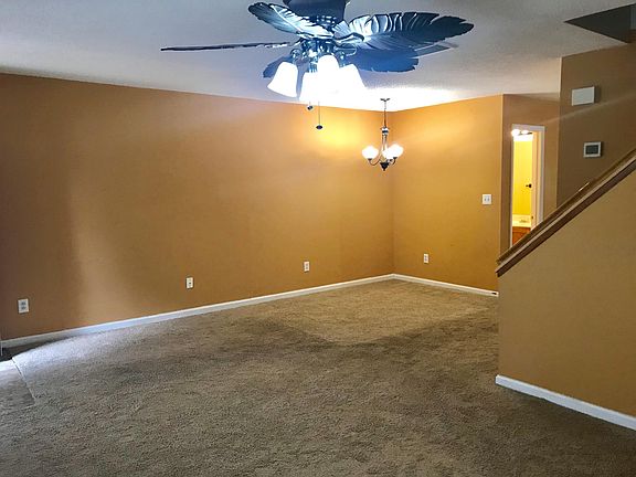 Family Room/Dining Room