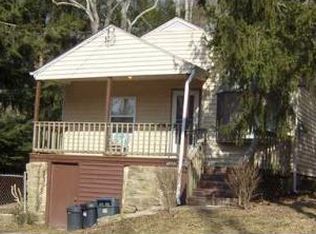 1337 Sutherland Rd, Charleston, WV 25314