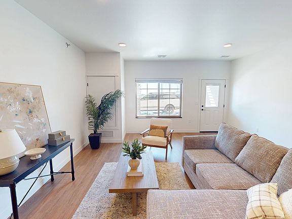 4th image of 3243 67th Ave S #3275