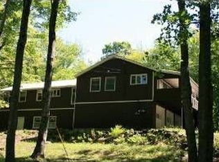 519 S Mountain Rd, Perkinsville, VT 05151