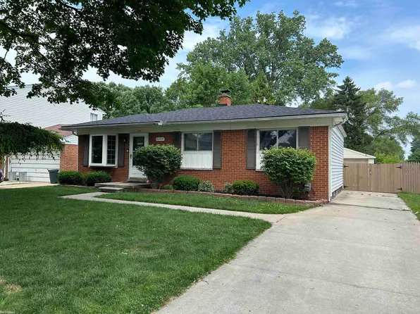 22329 Saint Gertrude St, Saint Clair Shores, MI 48081