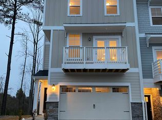 1111 Diamond Dove Ln, Apex, NC 27502