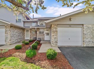 706 N Tamarac Blvd, Addison, IL 60101