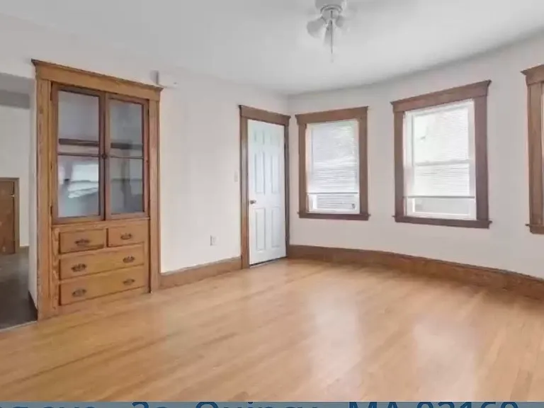 17 Ring Ave #2A — Photo 2