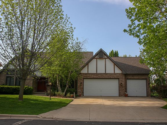 3rd image of 1918 Wallinford Cir