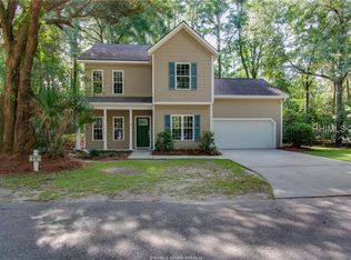 14 Cranberry Ln, Hilton Head Island, SC 29926