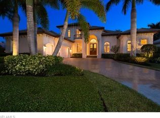 510 Riviera Dr, Naples, FL 34103