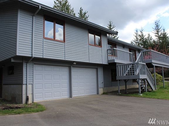 3rd image of 2330 Lorelei Ln NW