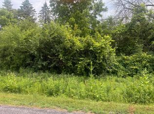 Whitewater Dr, Manitowoc, WI 54220