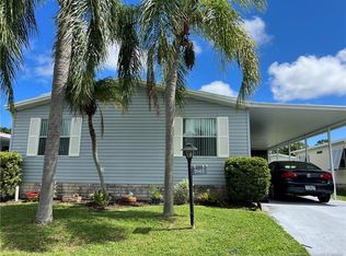 7067 SE Yellowood Ln, Stuart, FL 34997