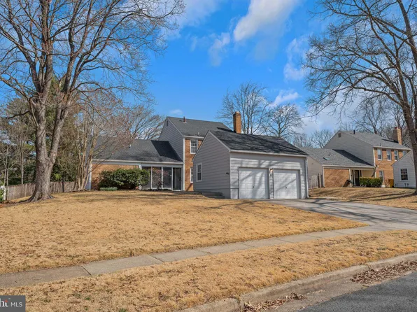 1436 Jerrold Pl, Crofton, MD 21114