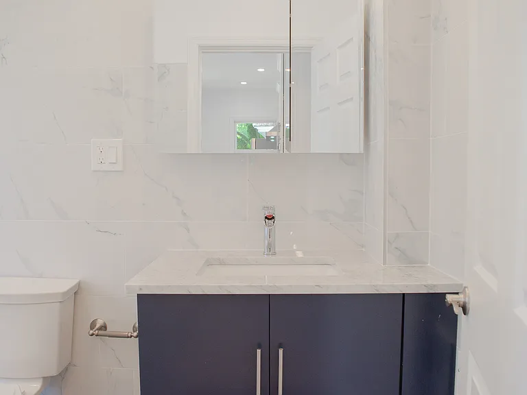 144 Saint James St #2B — Photo 8