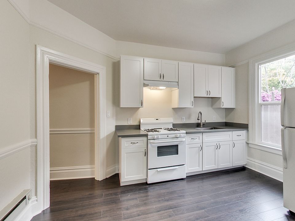 1st image of 2024 Larkin St #B