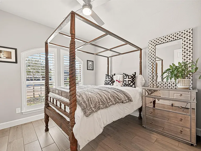 8922 Flounder Ridge Dr — Photo 34