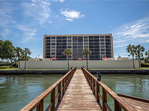 4th image of 7100 Sunshine Skyway Ln S APT 907