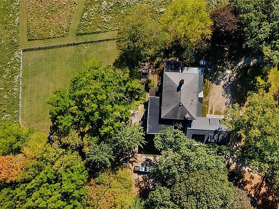 4th image of 1220 Ives Rd