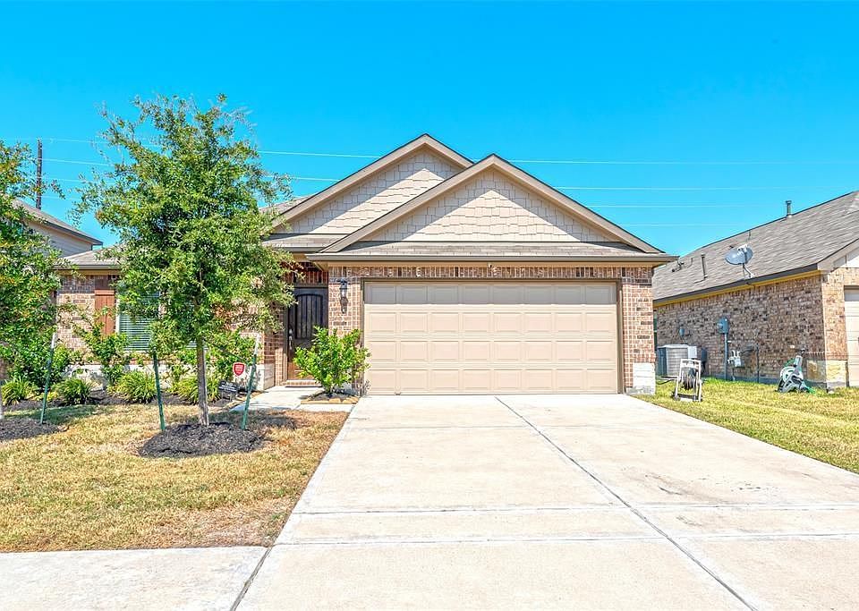 1st image of 12411 Starry Summer Ln