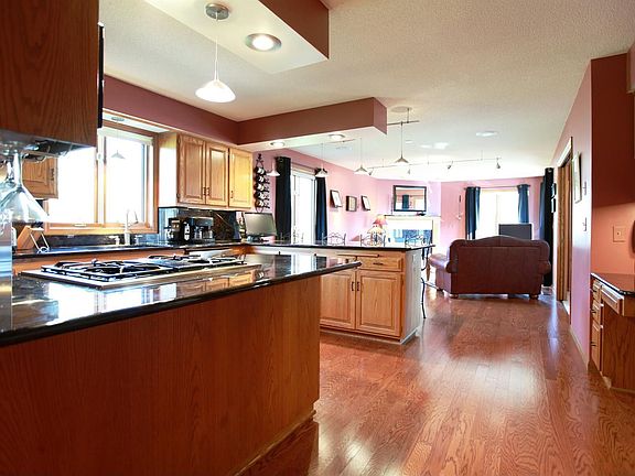 4th image of 602 Jenisa Dr