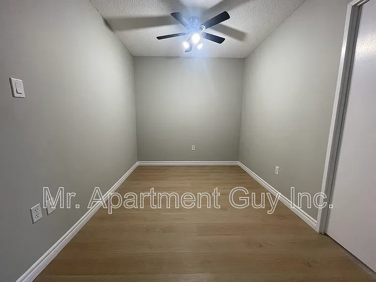 2200 Sherobee Rd #406 — Photo 7