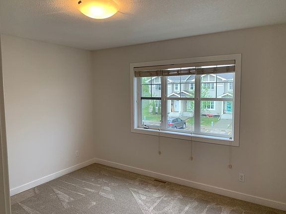 4th image of 133 Birchwood Clos