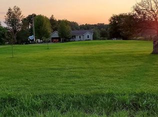 15522 Bird Rd, Linden, MI 48451