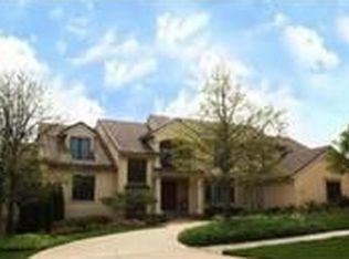2621 W 112th St, Leawood, KS 66211