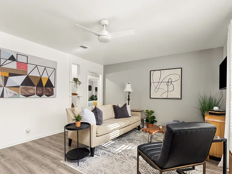 3312 Bengston St — Photo 3