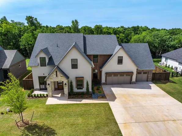 432 Old Creek Rd, Edmond, OK 73034