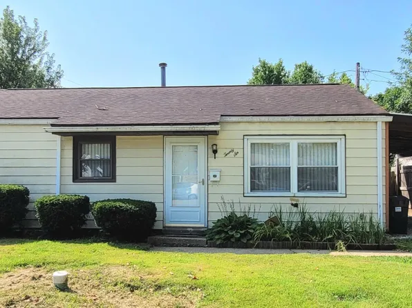 26 Ridge Ct, Springfield, IL 62703