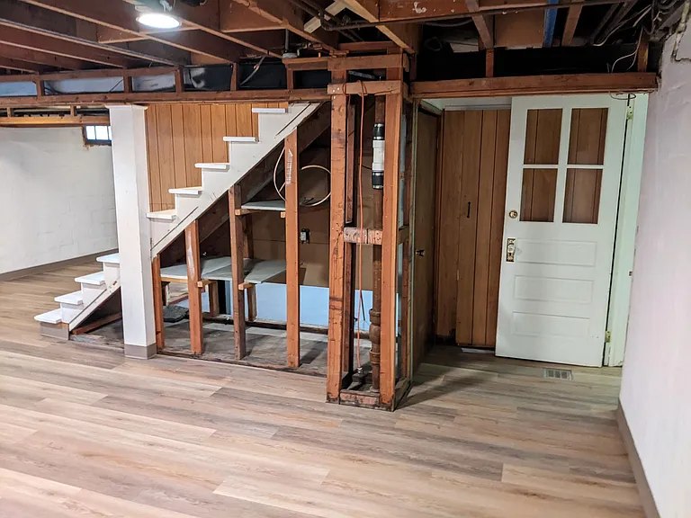 5900 Valley View Dr — Photo 48
