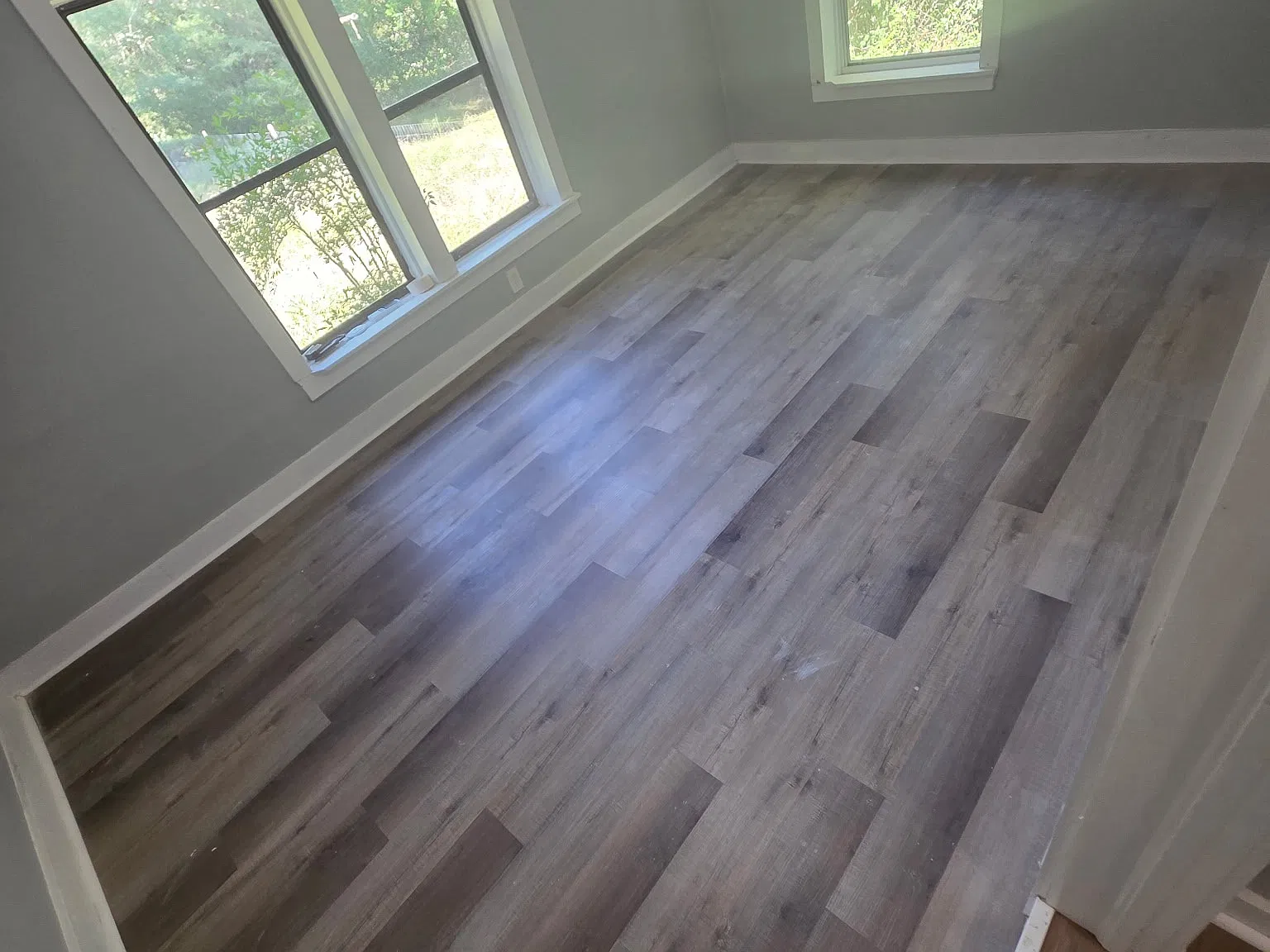 657 Parker St — Photo 3