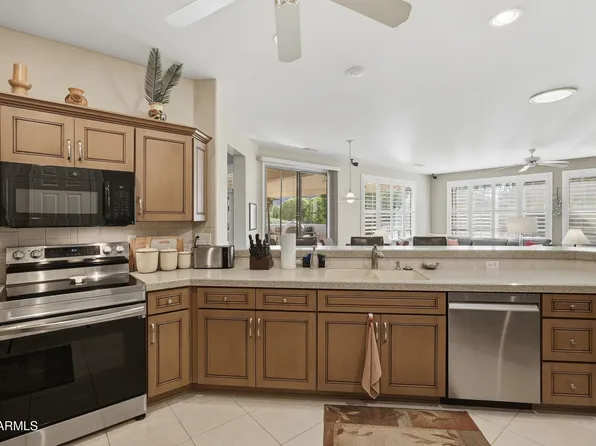 19888 N CRIMSON RIDGE Way, Surprise, AZ 85374