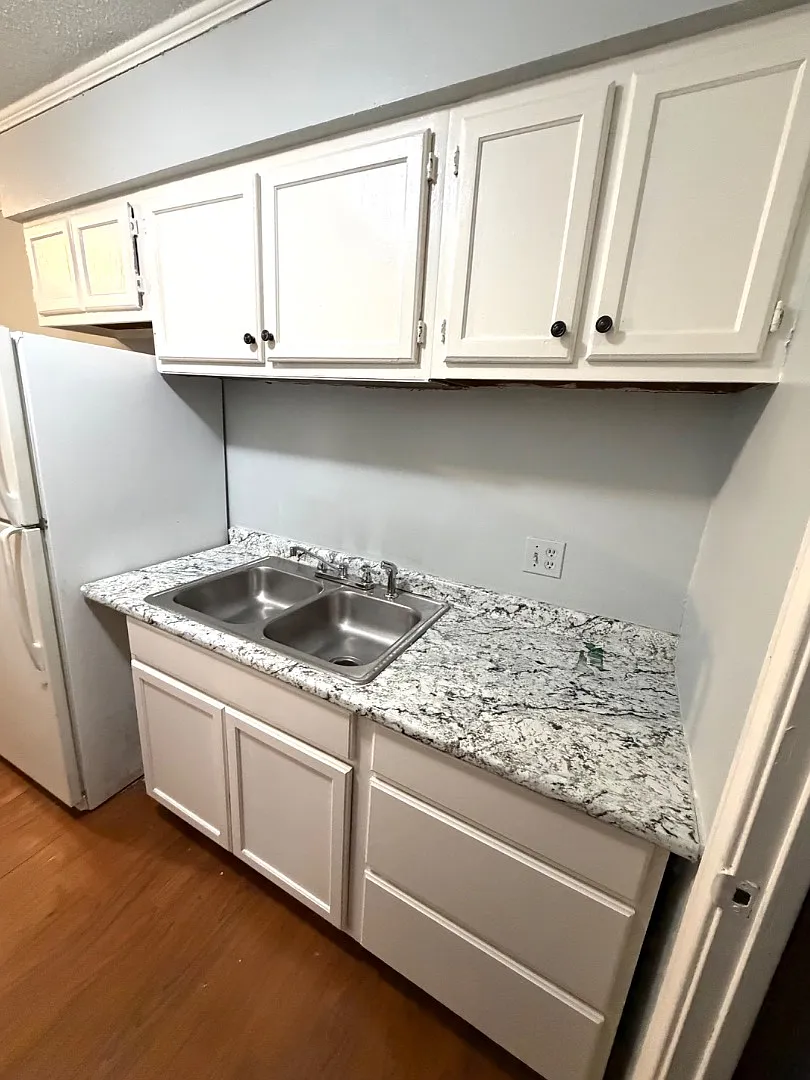 222 Marigny Circle - UNIT D — Photo 2