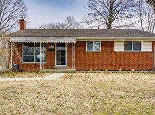 2639 Wilshire St, Westland, MI 48186