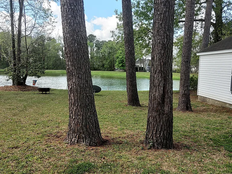 8977 N Red Maple Cir — Photo 2