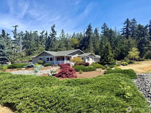 2270 S 7TH Avenue, Sequim, WA 98382