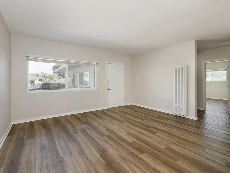 1714 Clark Ln #C — Photo 10
