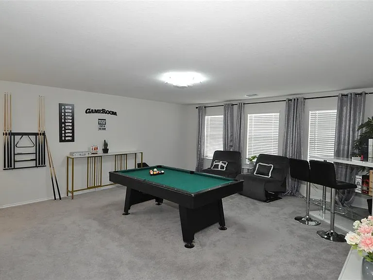 1717 T H Johnson Dr — Photo 21