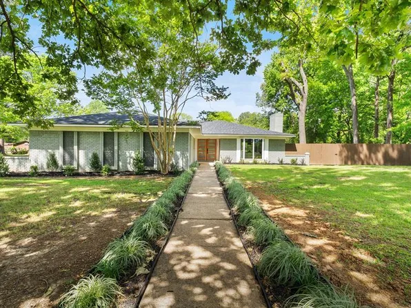 5803 Turtle Creek Dr, Texarkana, TX 75503