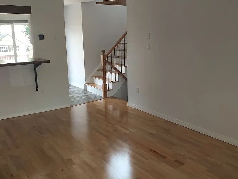 50 Hagan Ave — Photo 6