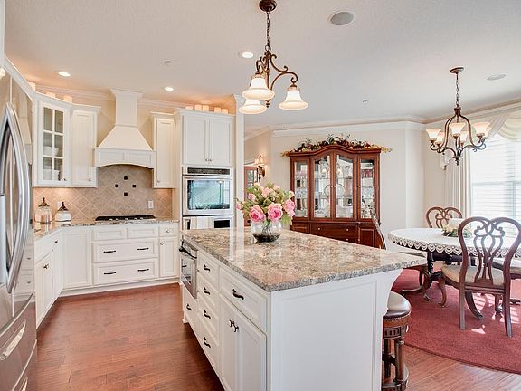 2nd image of 20602 Everton Way N
