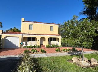 30 S Royal Poinciana Blvd, Miami Springs, FL 33166