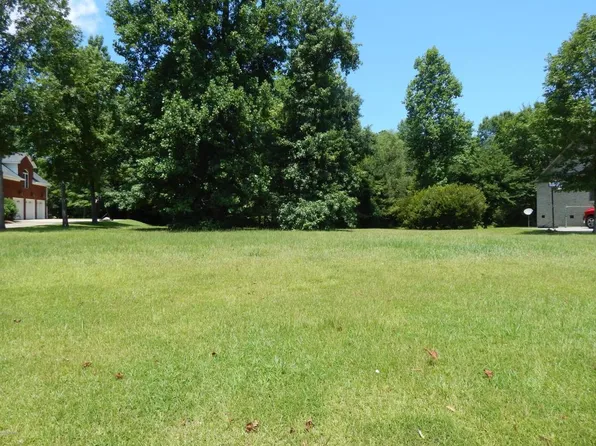 108 Lugano Rd, New Bern, NC 28562