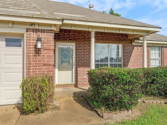 4th image of 4928 Phipps Dr
