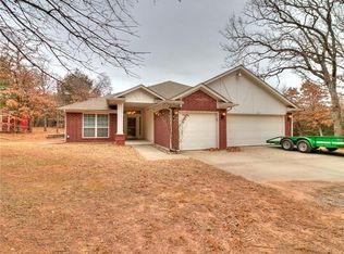 1400 Glenoak Rd, Norman, OK 73026
