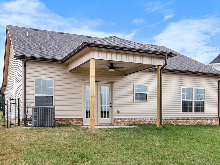 2547 Rafiki Dr — Photo 19