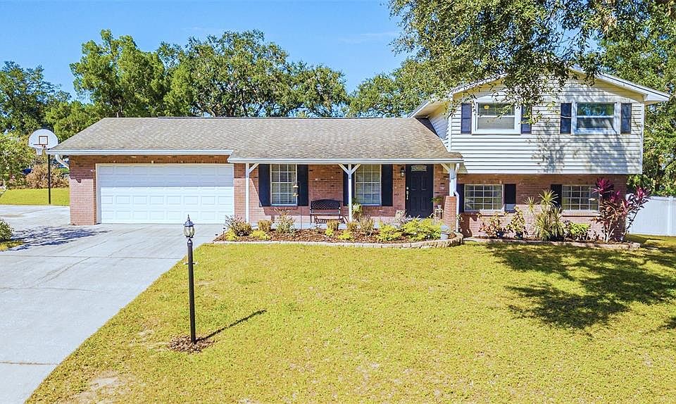 1st image of 1112 King Arthur Ct