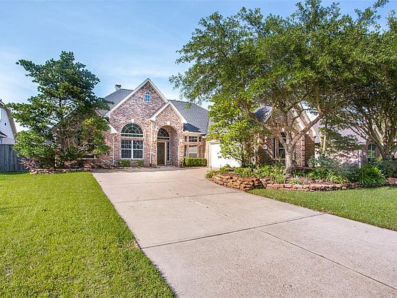 2nd image of 13119 Sunrise Creek Ln