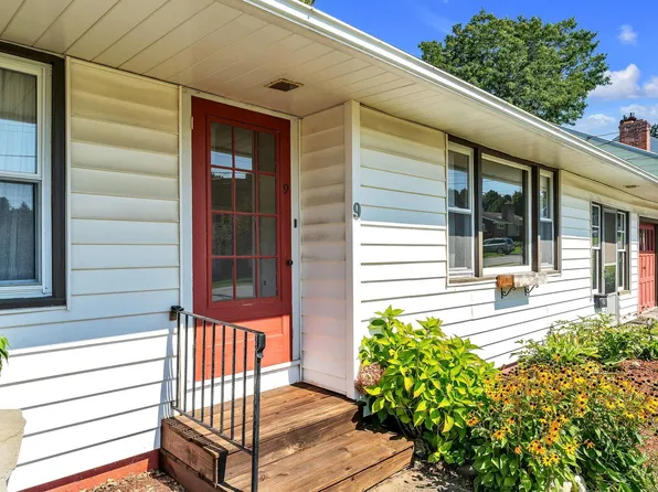 9 Beverly Court, St. Albans City, VT 05478